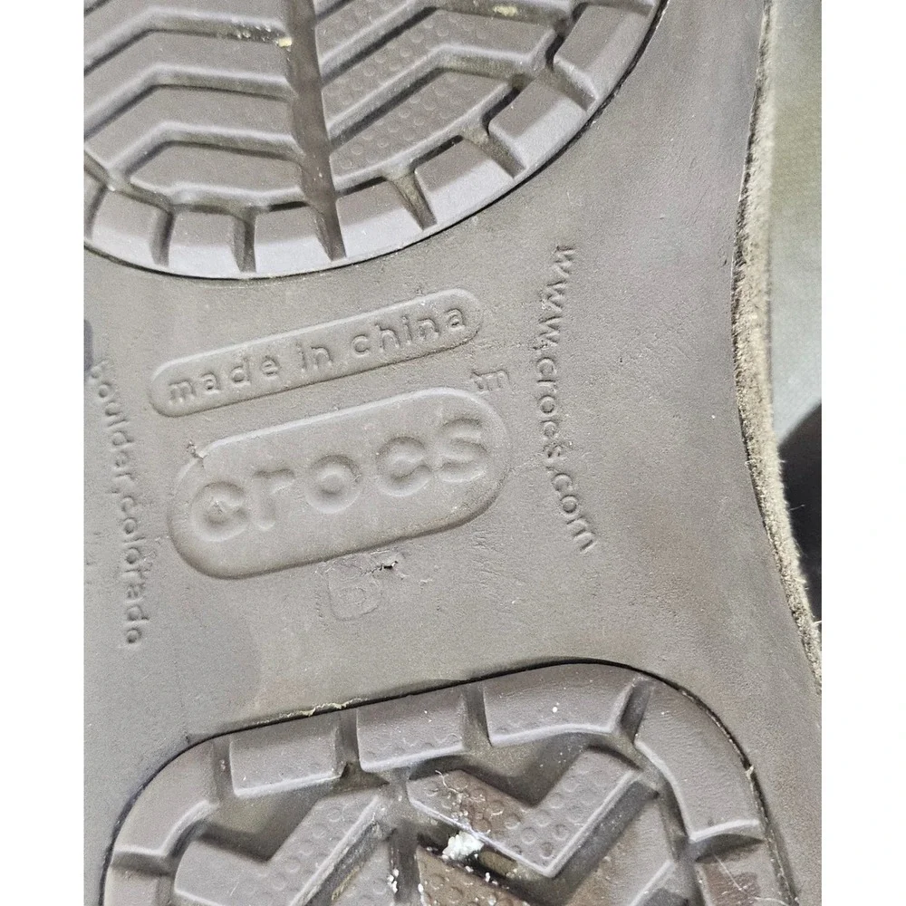 CROCS good used
